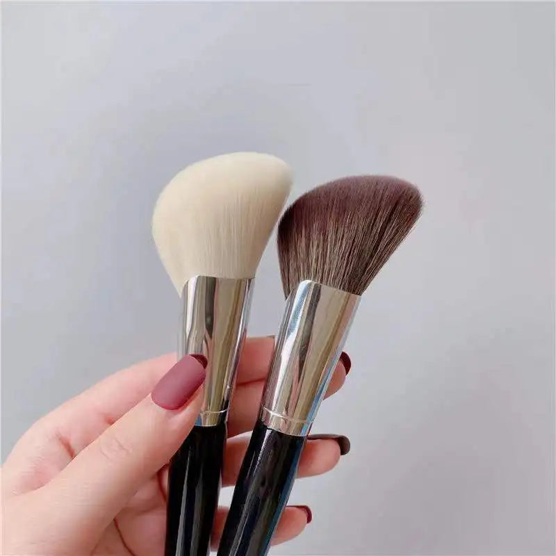 LOYBJ Face Contour Makeup Brushes Fan-shaped Professional Powder Blush Highlighter Bronzer V Face Silhouette Cosmetic Brush Tool