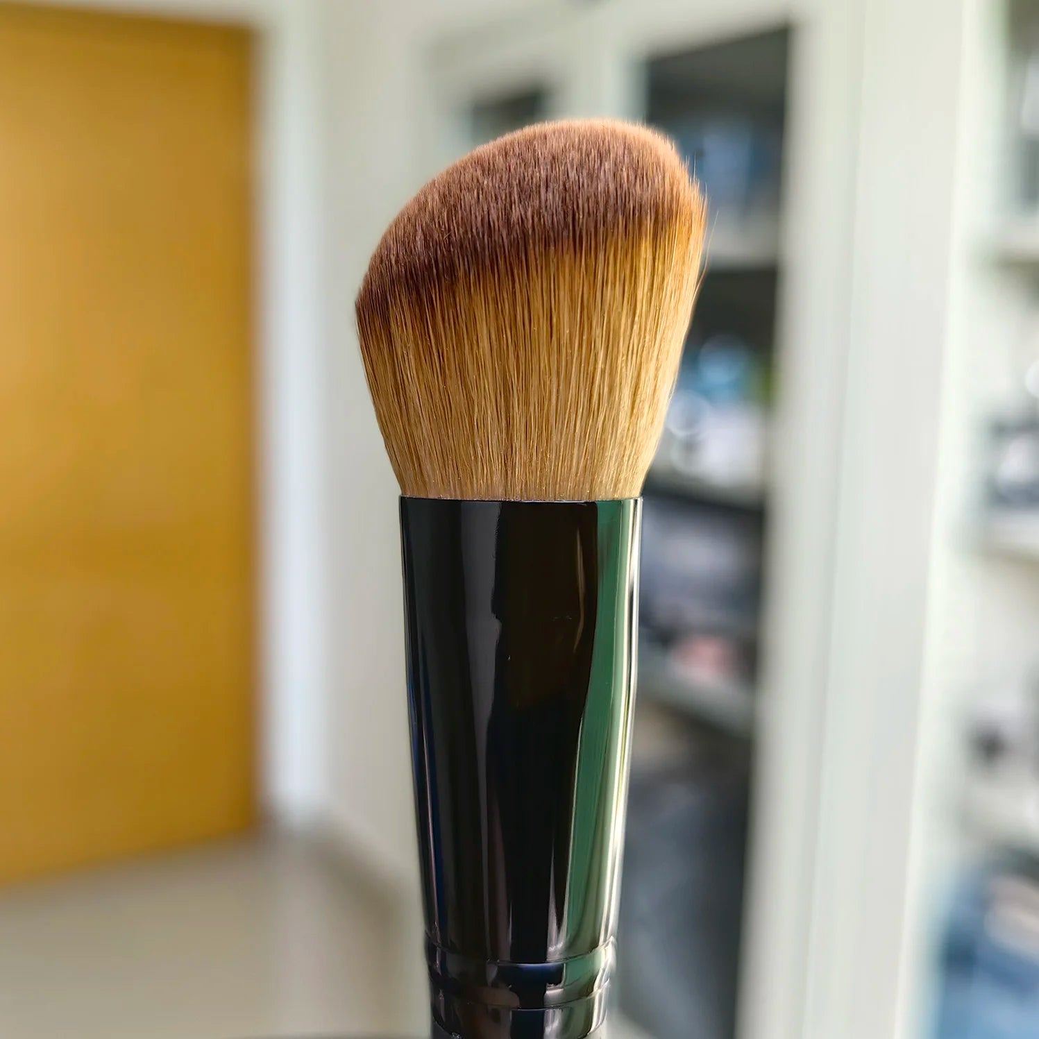 Vela.Yue Makeup Brushes Face Powder Foundation Blush Liquid Cream Primder Base Blending Contouring Highlighting Beauty Tools