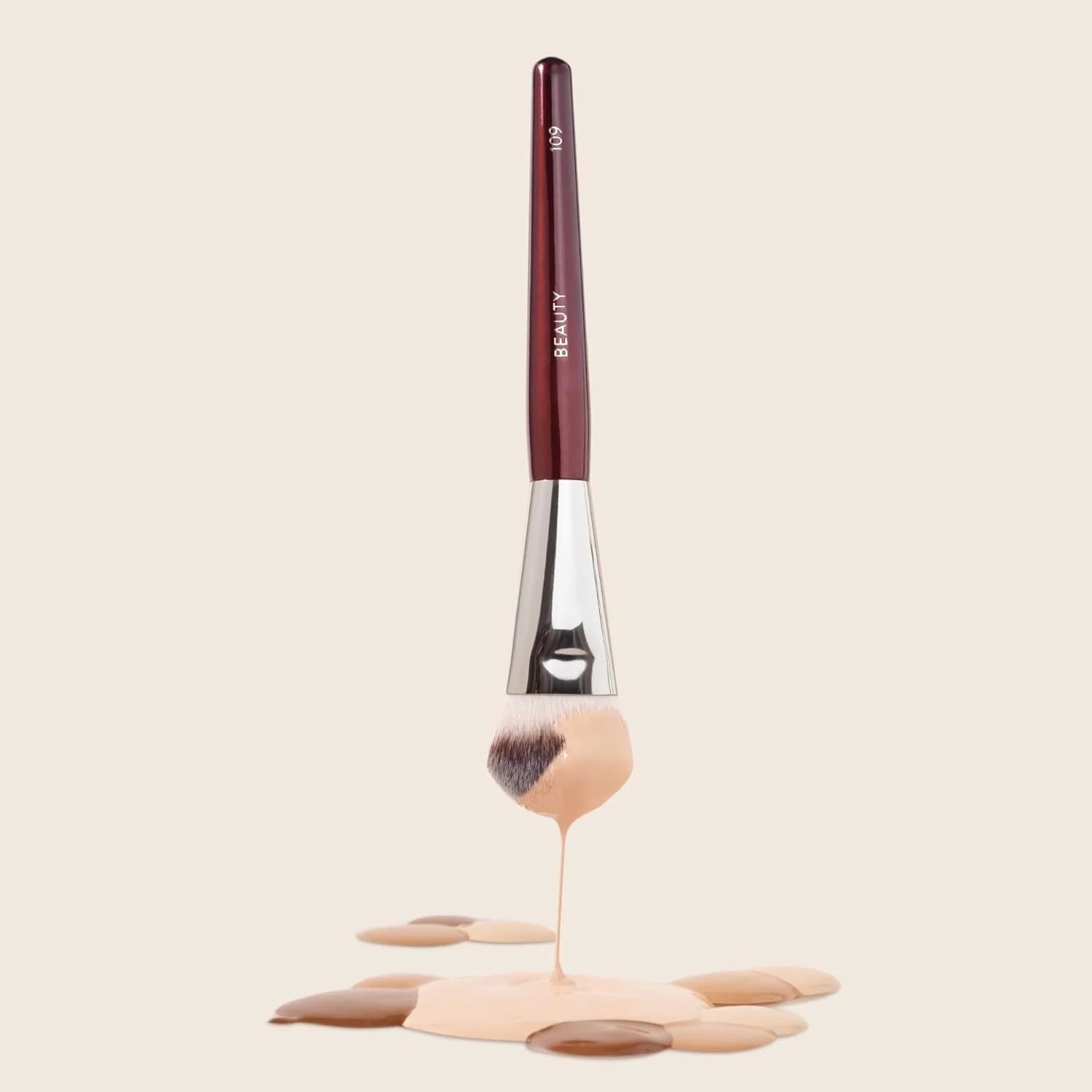 Mini CONTOURED FOUNDATION Brush 109 Makeup Brush Face Brush for Liquid or Cream Foundations Bronzer Blush Highlighter